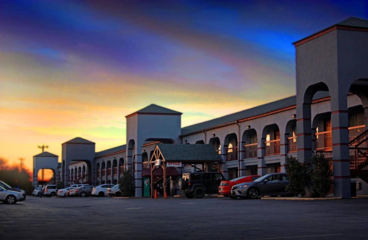 Americas Best Value Inn San Antonio - At&T Center/Fort Sam Houston Kültér fotó