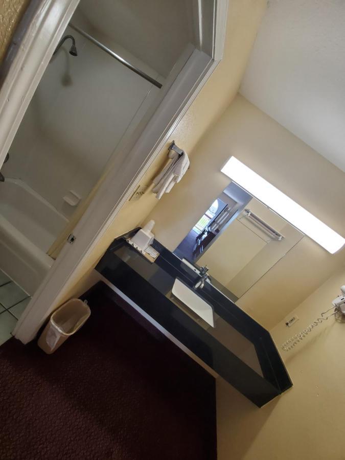 Americas Best Value Inn San Antonio - At&T Center/Fort Sam Houston Kültér fotó
